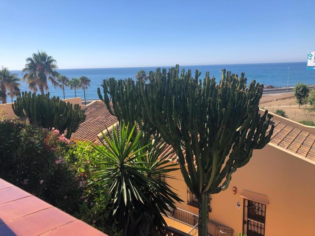 Fantastico Apartamento Con Vistas Al Mar Zona Club La Costa Castillo Fuengirola Eksteriør billede