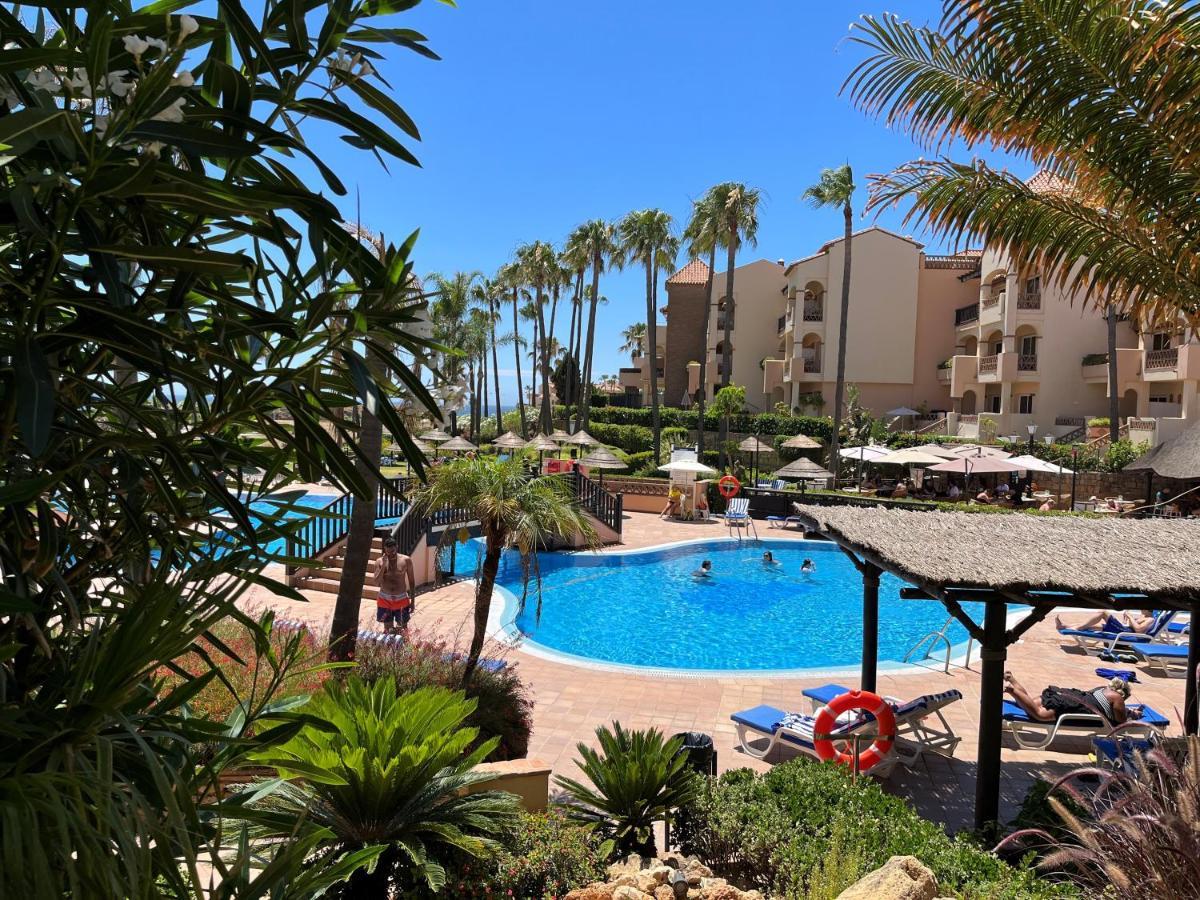 Fantastico Apartamento Con Vistas Al Mar Zona Club La Costa Castillo Fuengirola Eksteriør billede